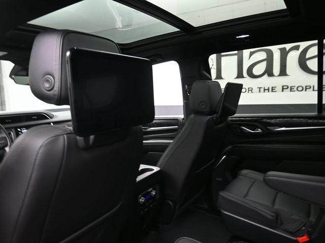 Used 2023 GMC Yukon XL Denali w/ Denali Reserve Package AWD/4WD image 26