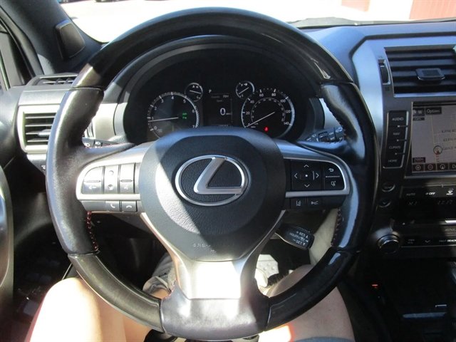 Used 2021 Lexus GX 460 Luxury w/ Off Road Package AWD/4WD image 22