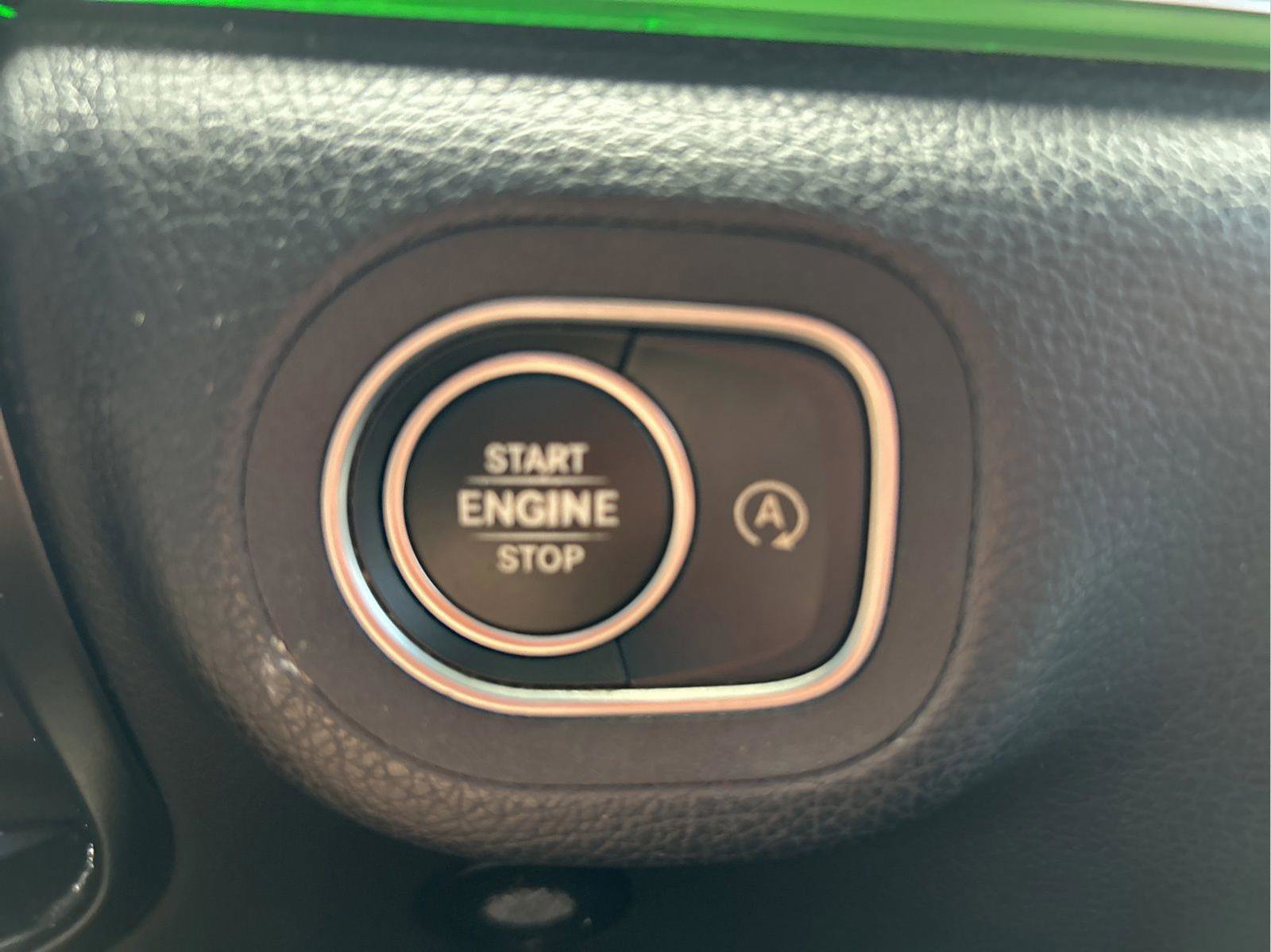 Used 2020 Mercedes-Benz GLS 450 4MATIC image 37