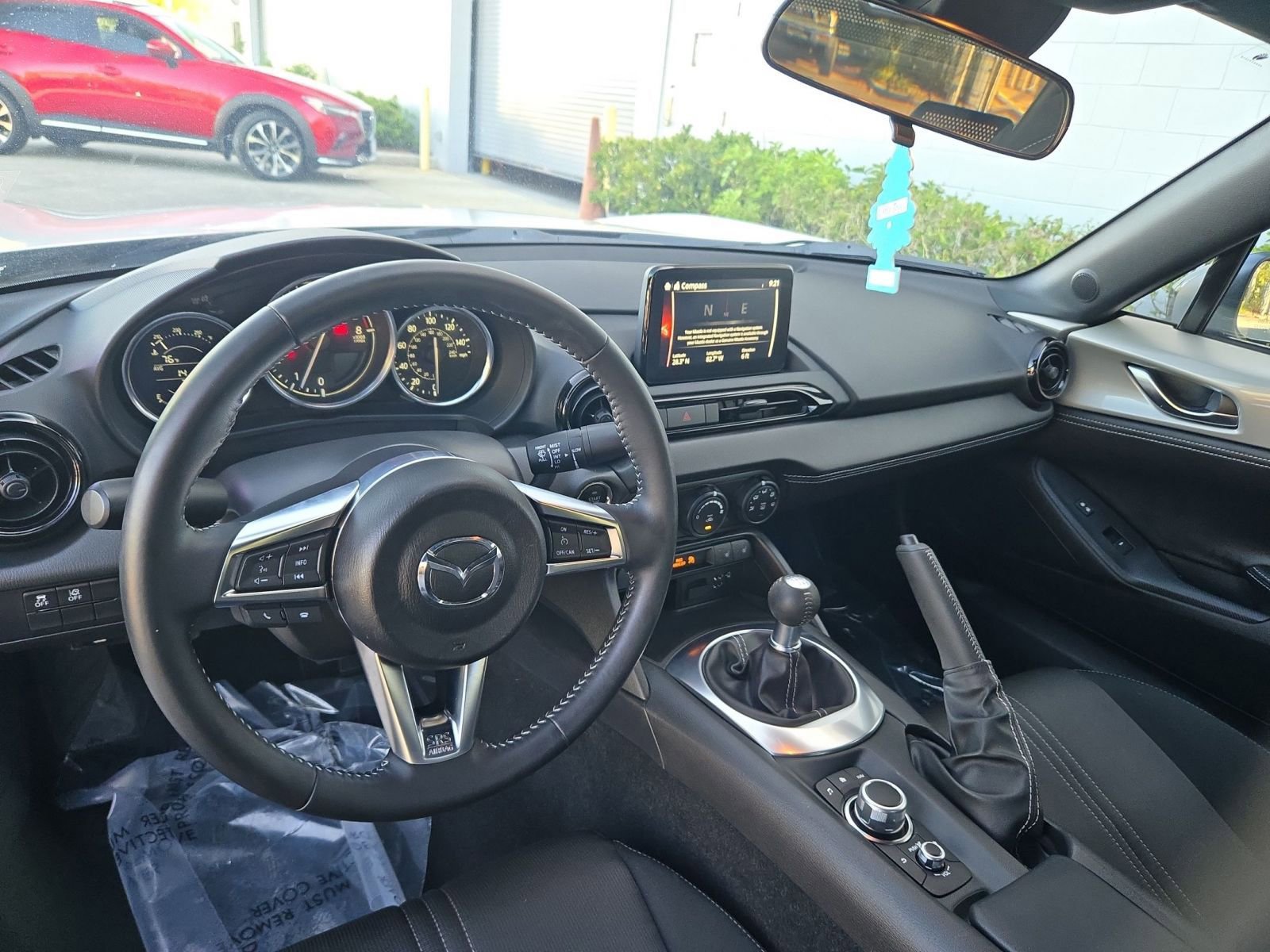 Used 2023 MAZDA MX-5 Miata Club image 25