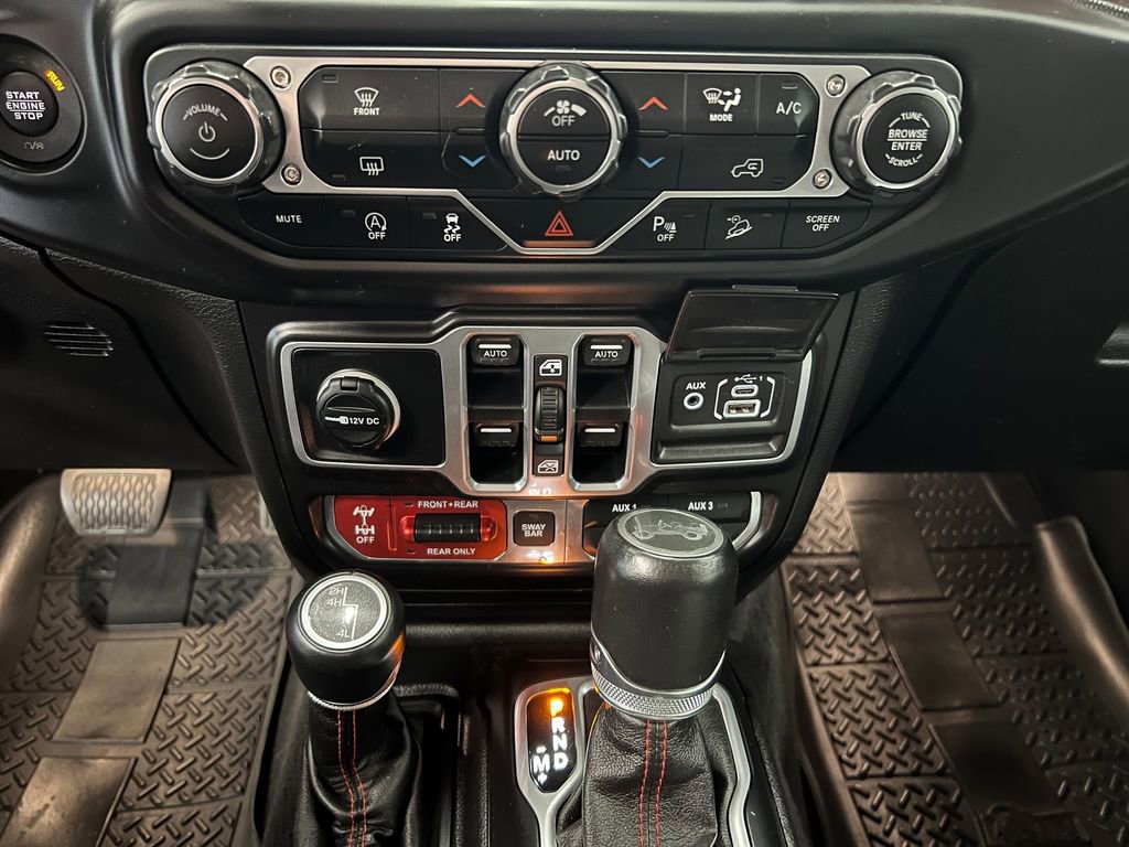 Used 2018 Jeep Wrangler Unlimited Rubicon image 16