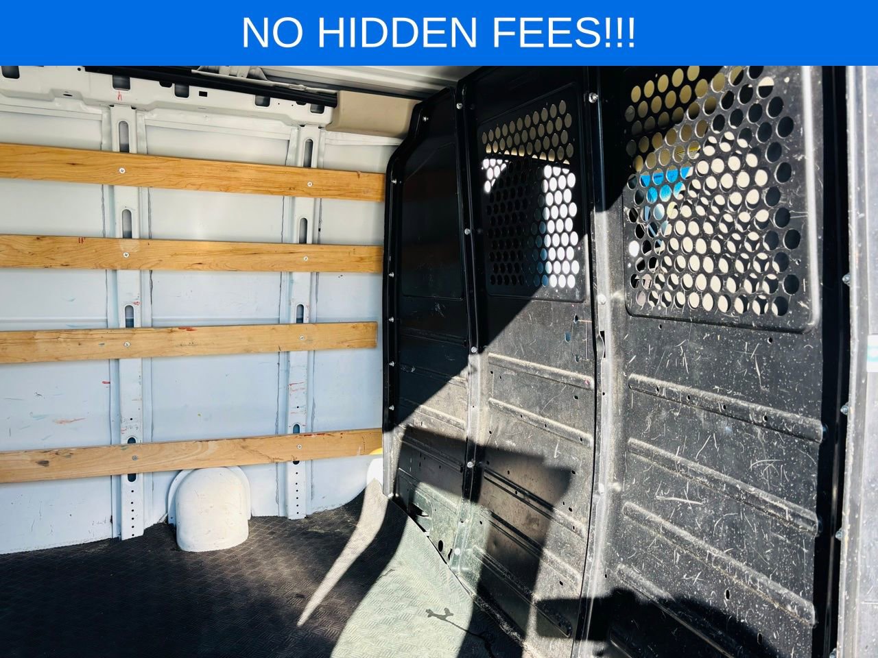 Used 2020 Chevrolet Express 2500 w/ Driver Convenience Package image 24