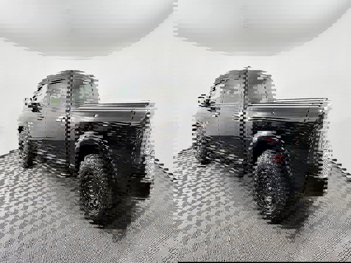 Used 2015 RAM 1500 Laramie Limited image 19