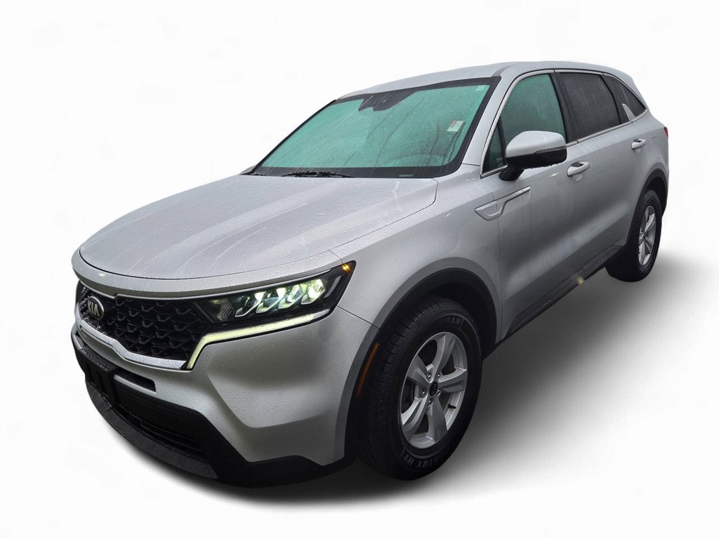 Used 2021 Kia Sorento LX image 1