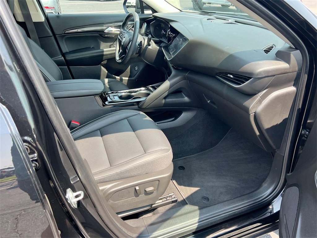 Certified 2022 Buick Envision Essence w/ Safety Package image 27