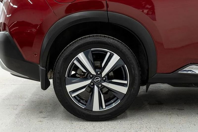 Used 2023 Nissan Rogue Platinum w/ Platinum Premium Package image 36