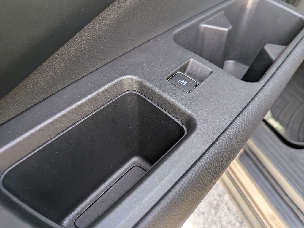 Used 2023 Nissan Pathfinder Platinum image 30