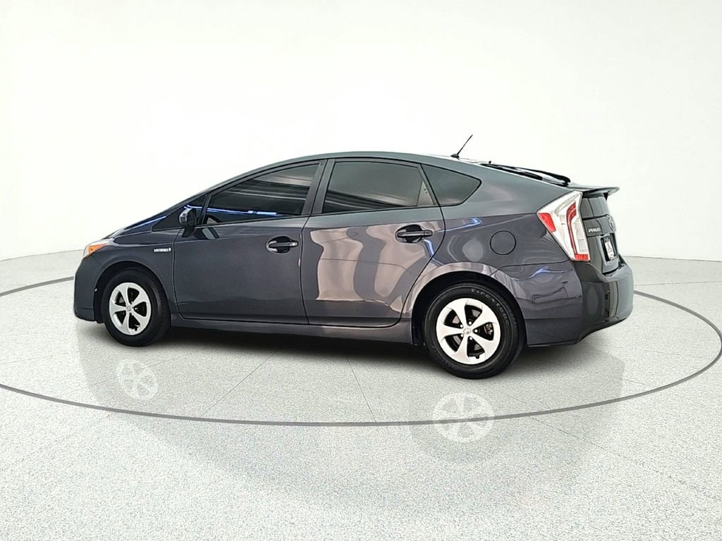 Used 2015 Toyota Prius Two FWD image 5