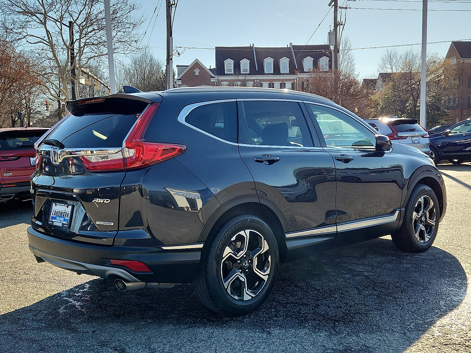 Used 2019 Honda CR-V Touring image 4