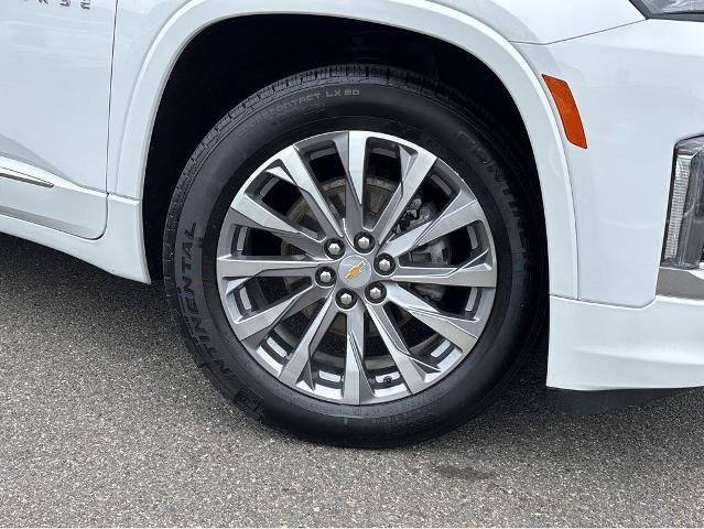 Used 2023 Chevrolet Traverse Premier w/ LPO, Floor Liner Package AWD/4WD image 4