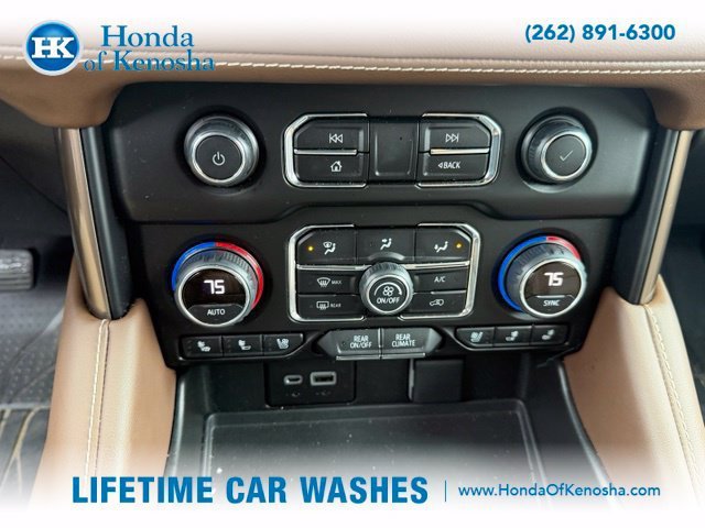 Used 2022 Chevrolet Suburban High Country AWD/4WD image 11