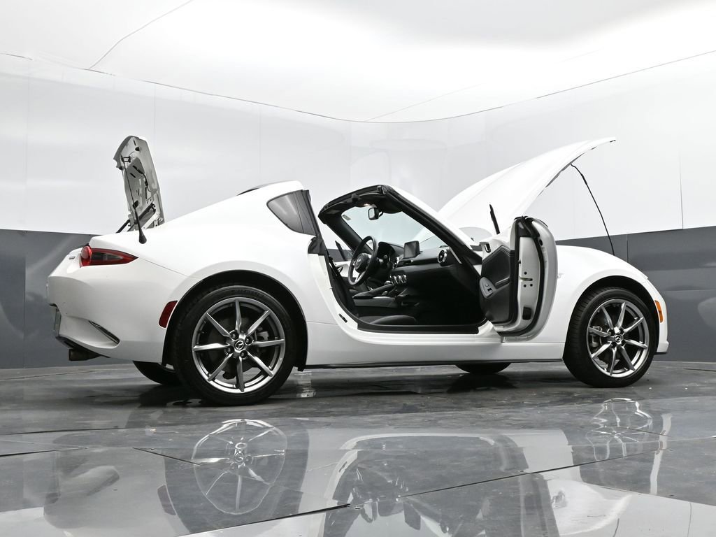 Used 2022 MAZDA MX-5 Miata RF Grand Touring image 32