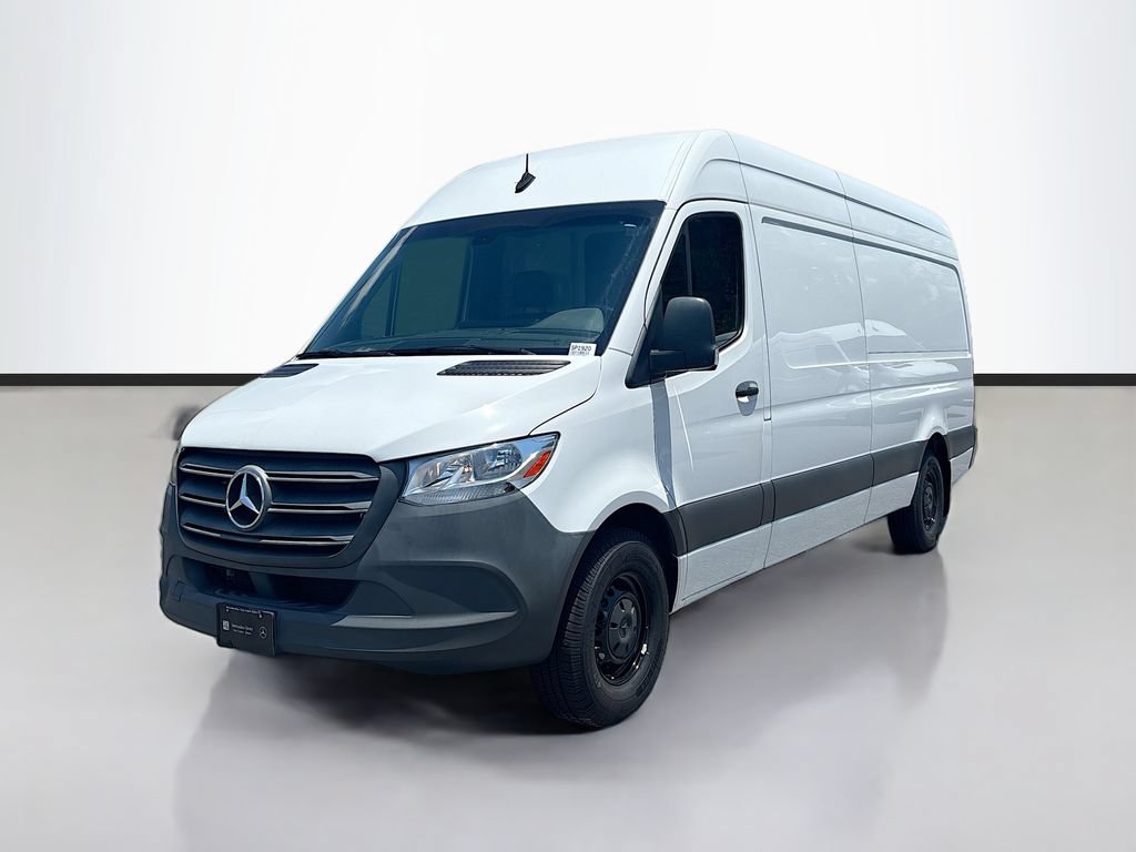 Used 2023 Mercedes-Benz Sprinter 2500 image 7