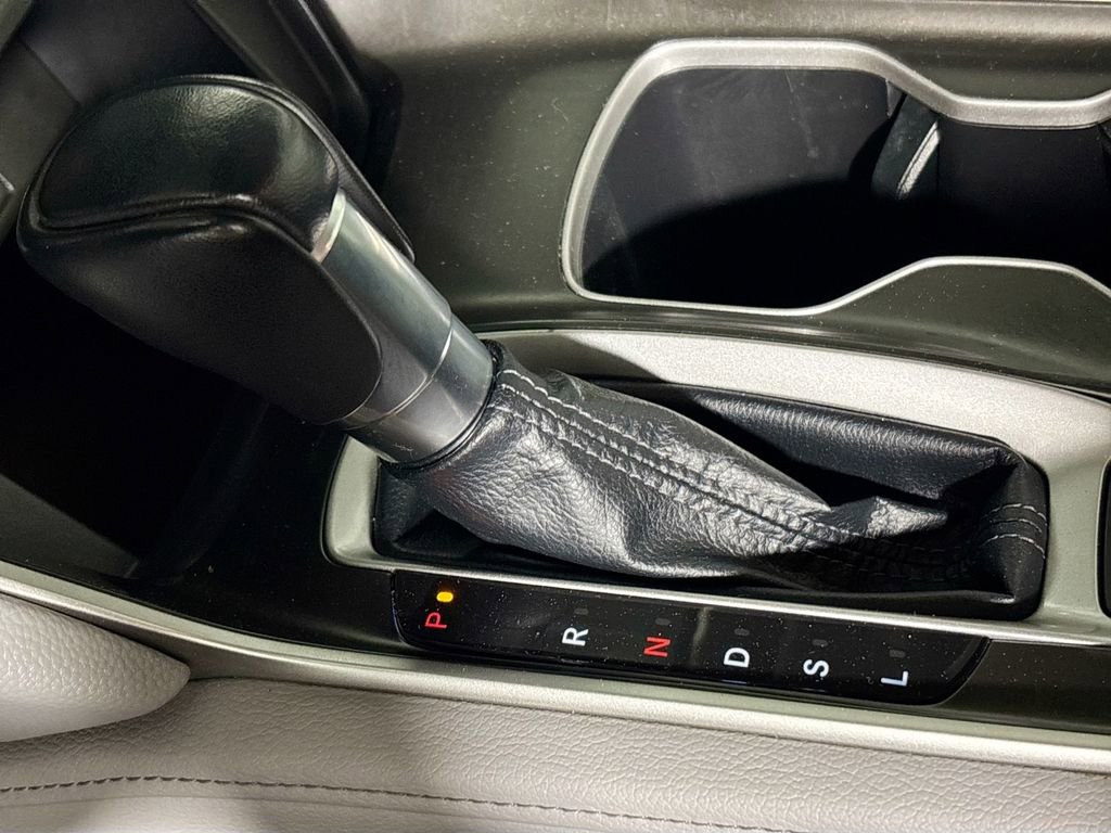 Used 2018 Honda Accord EX-L image 17