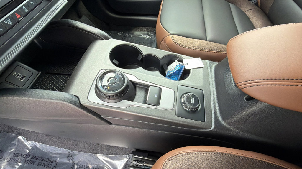 New 2026 Ford Bronco Sport Outer Banks w/ Outer Banks Tech Package+ AWD/4WD image 13