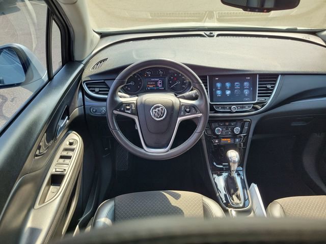 Used 2020 Buick Encore Preferred AWD/4WD image 10