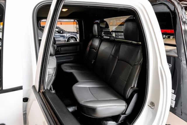 Used 2024 RAM 5500 Tradesman w/ Chrome Appearance Group AWD/4WD image 38