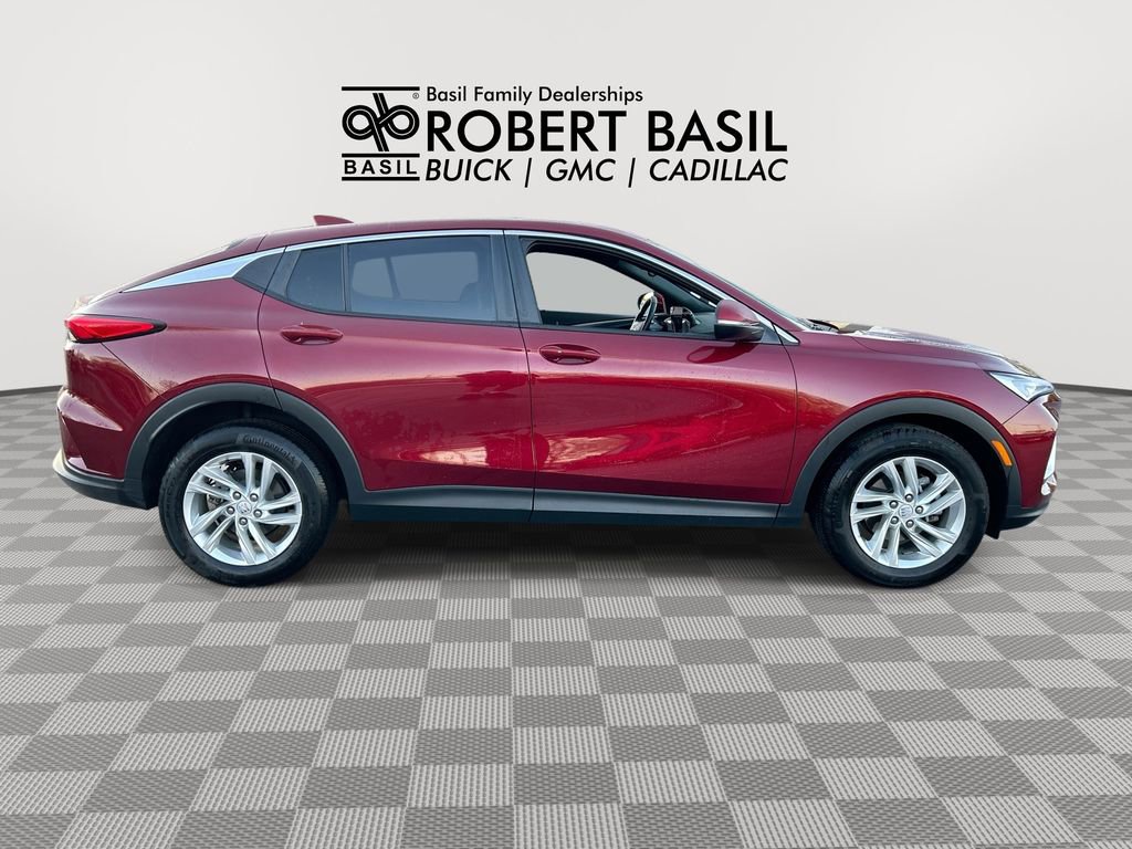 Used 2024 Buick Envista Preferred w/ Convenience I Package FWD image 9