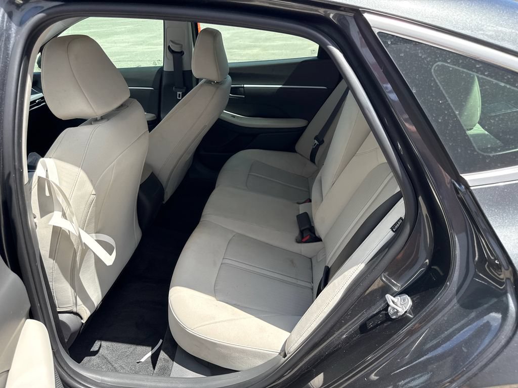 Used 2025 Hyundai Sonata SEL FWD image 11