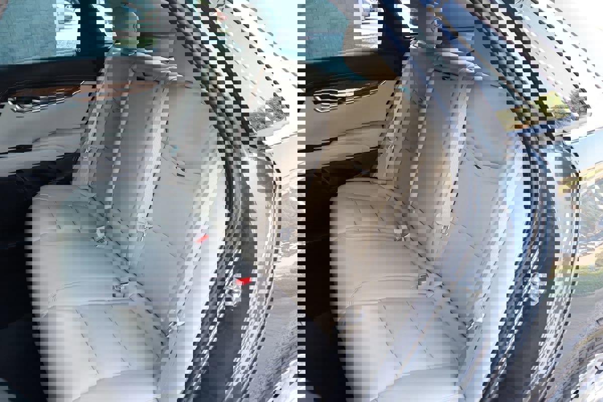 Used 2019 Cadillac XTS Luxury image 40