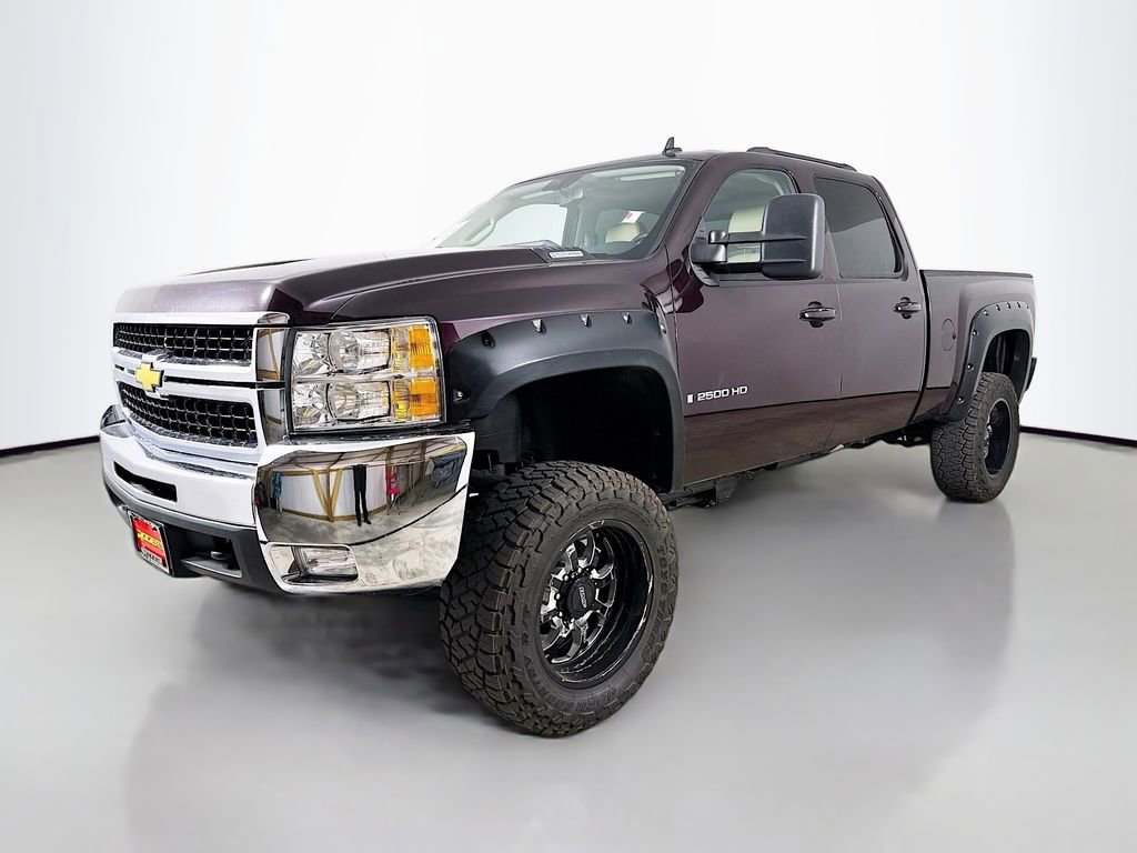 Used 2008 Chevrolet Silverado 2500 LTZ w/ Suspension Package, Off-Road AWD/4WD image 3