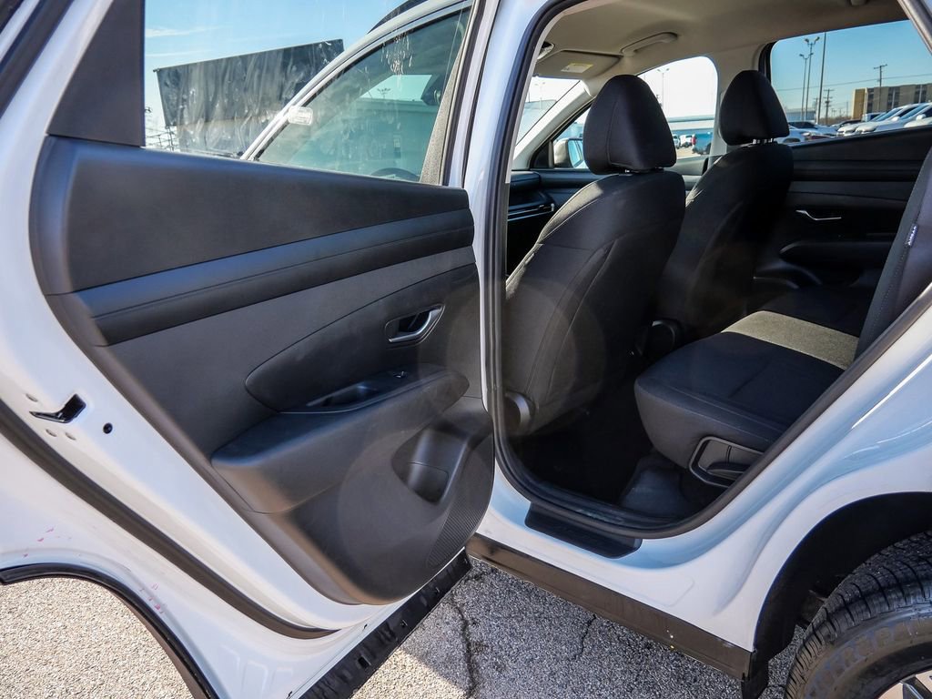Used 2025 Hyundai Tucson SEL AWD/4WD image 22