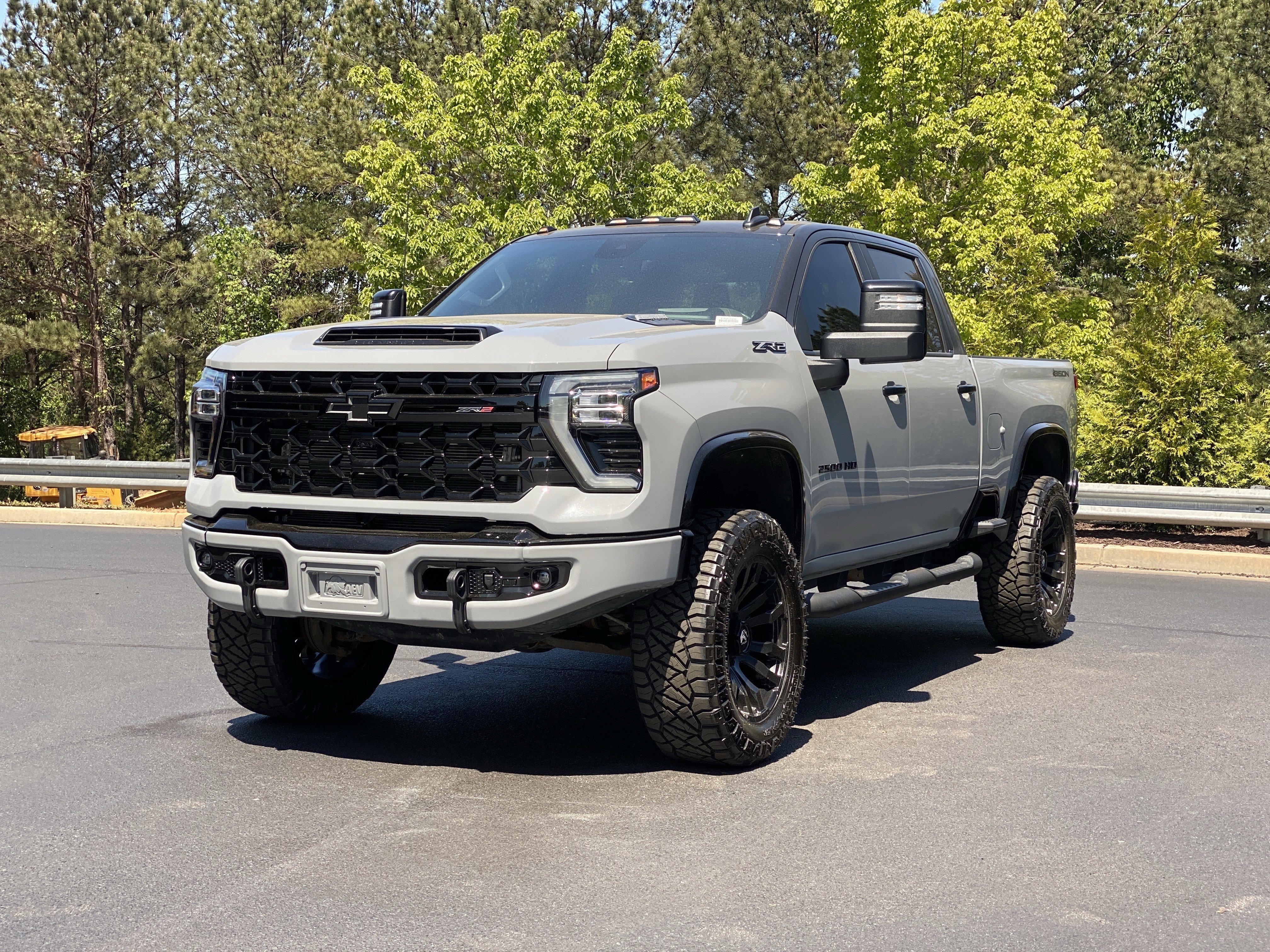 Used 2024 Chevrolet Silverado 2500 ZR2 w/ ZR2 Bison Edition AWD/4WD image 14