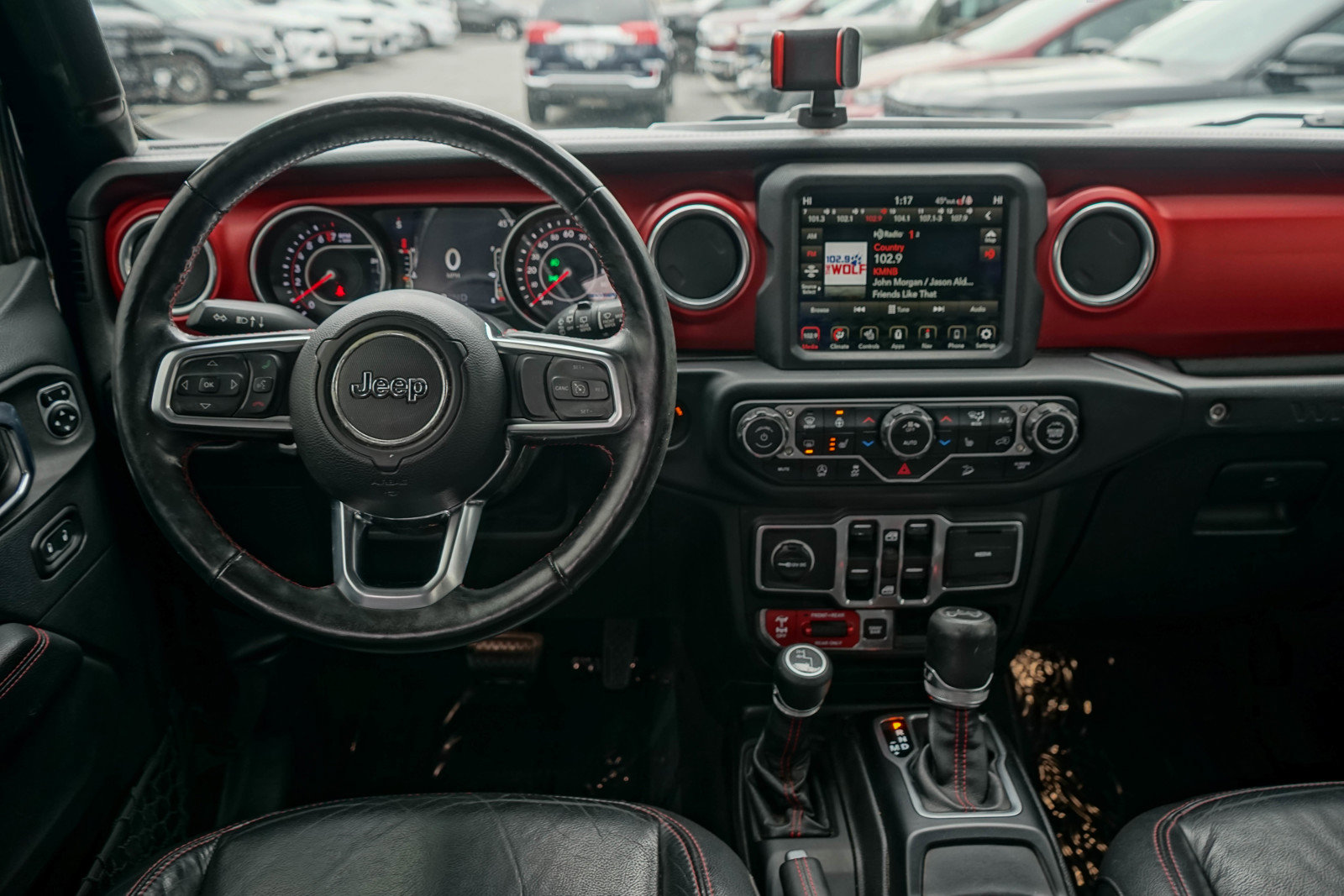 Used 2018 Jeep Wrangler Unlimited Rubicon image 12