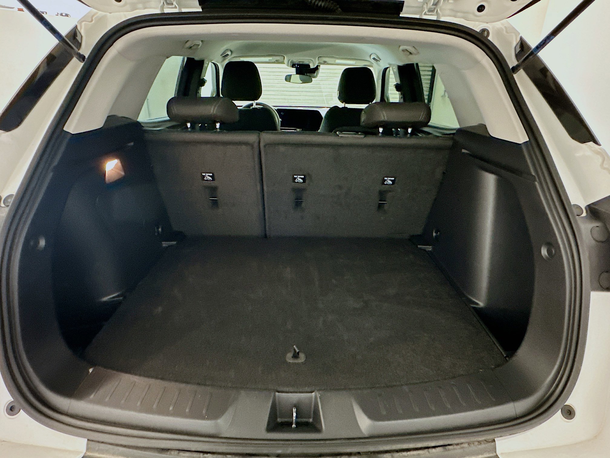 Used 2025 Chevrolet TrailBlazer LT image 29