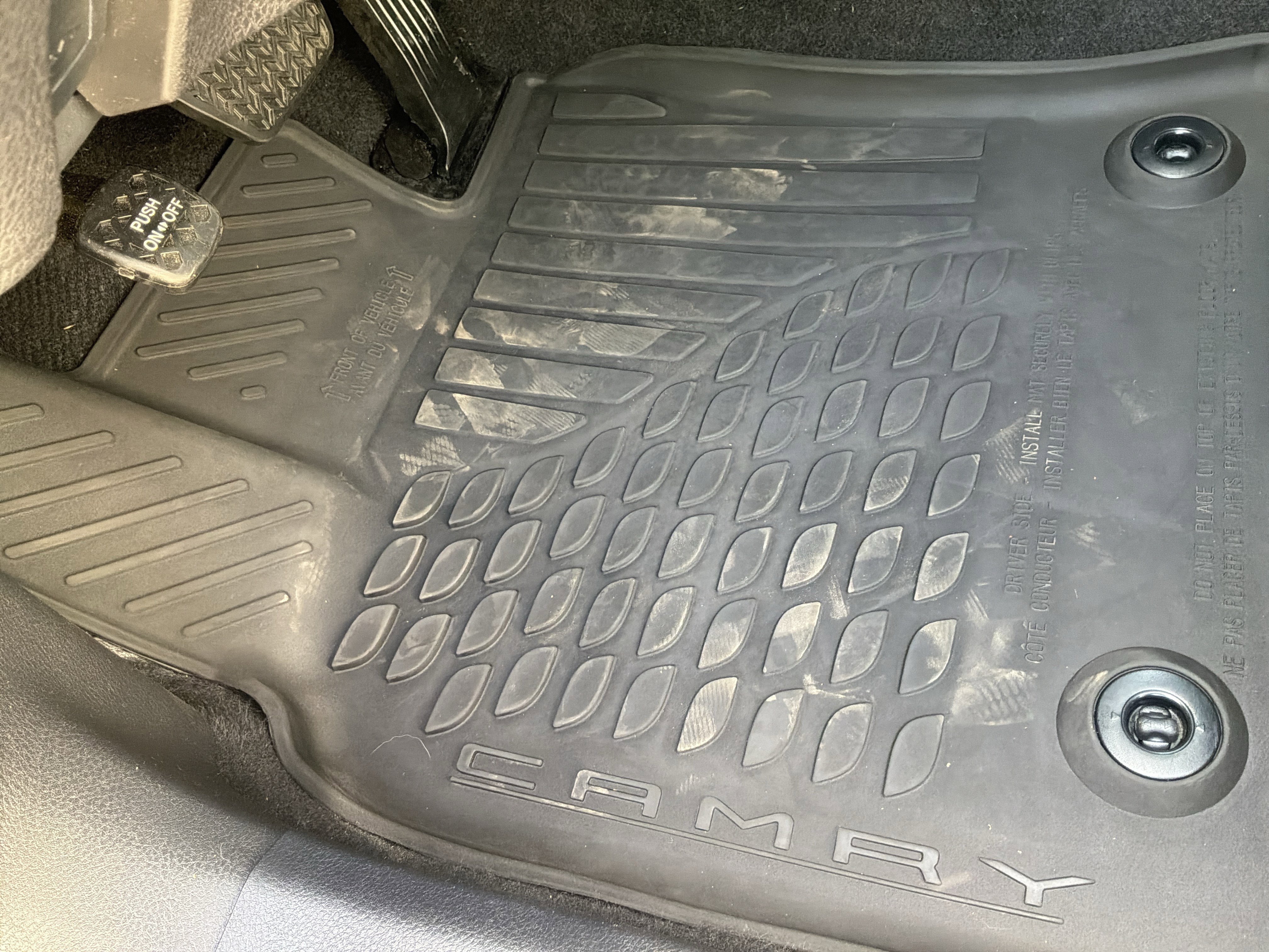 Used 2023 Toyota Camry SE w/ Convenience Package image 17