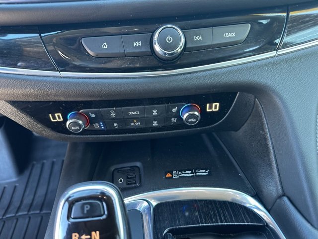 Certified 2021 Buick Enclave Avenir w/ Avenir Technology Package image 25