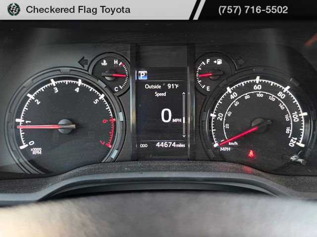 Used 2023 Toyota 4Runner 40th Anniversary SE AWD/4WD image 12