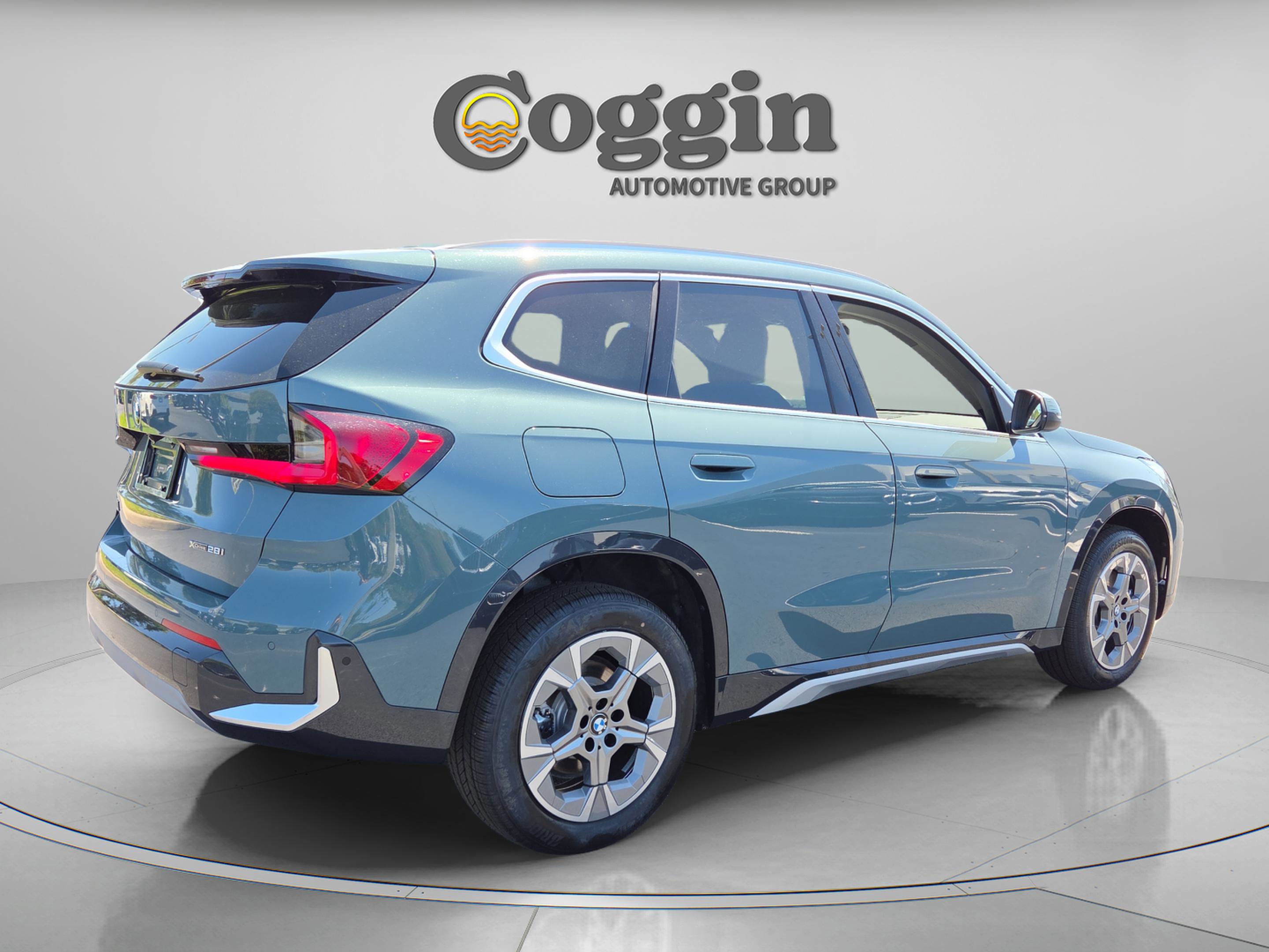 New 2026 BMW X1 xDrive28i w/ Convenience Package AWD/4WD image 5