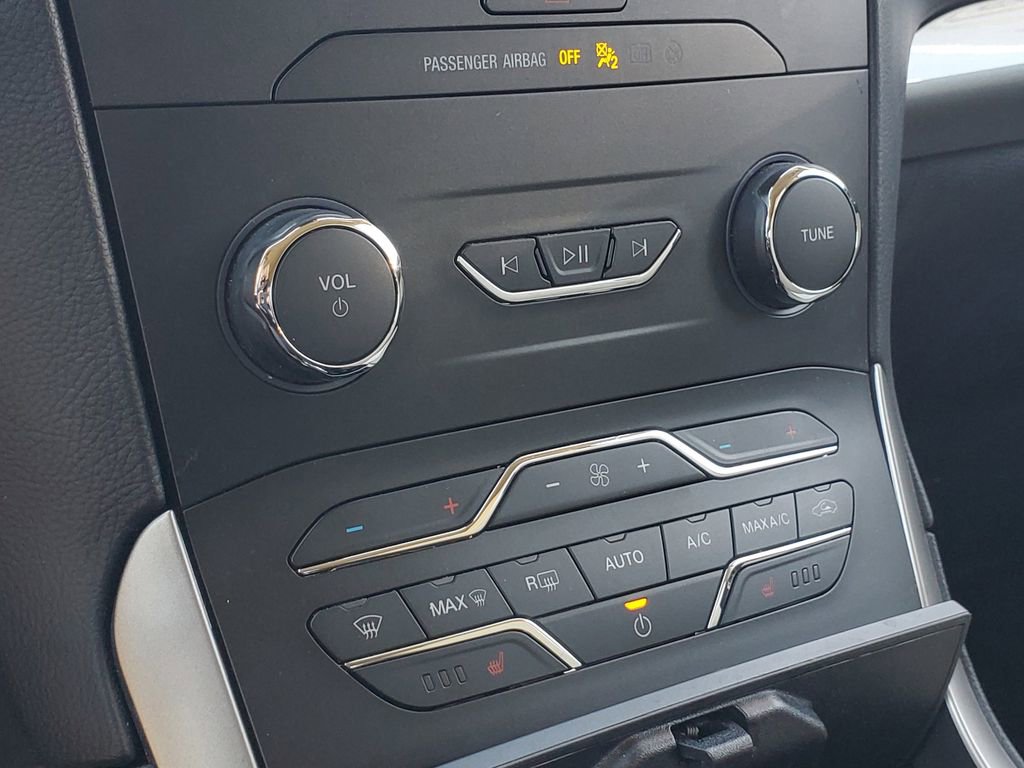 Used 2020 Ford Edge SEL w/ Convenience Package AWD/4WD image 28