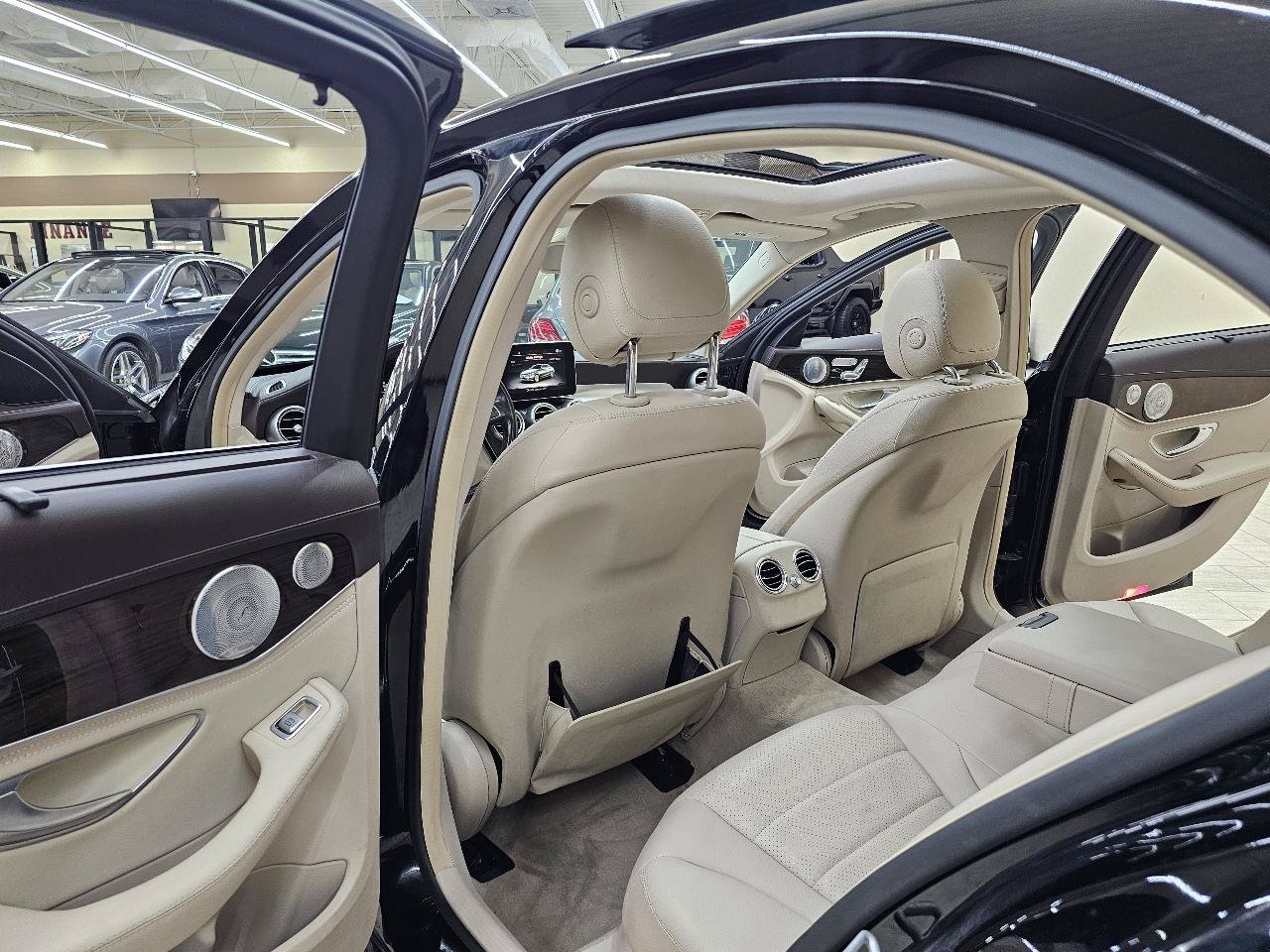 Used 2015 Mercedes-Benz C 300 4MATIC Sedan w/ Multimedia Package image 24