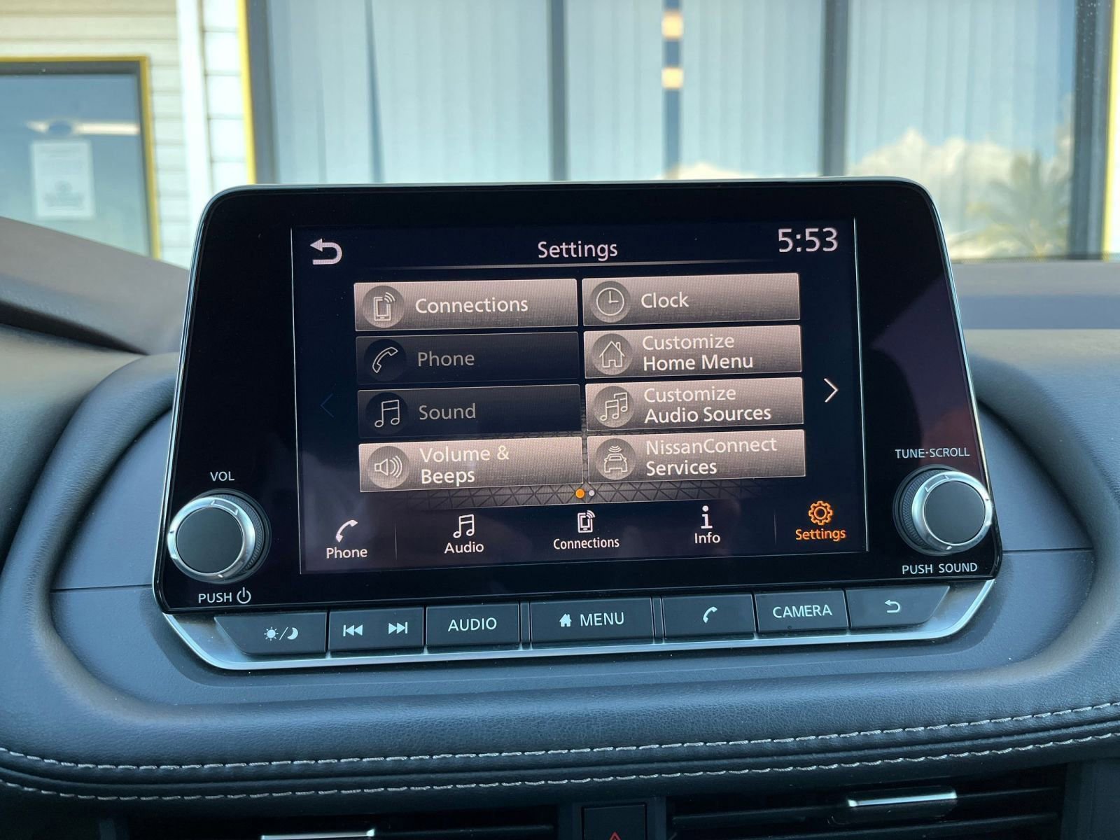 Used 2023 Nissan Rogue SV image 21