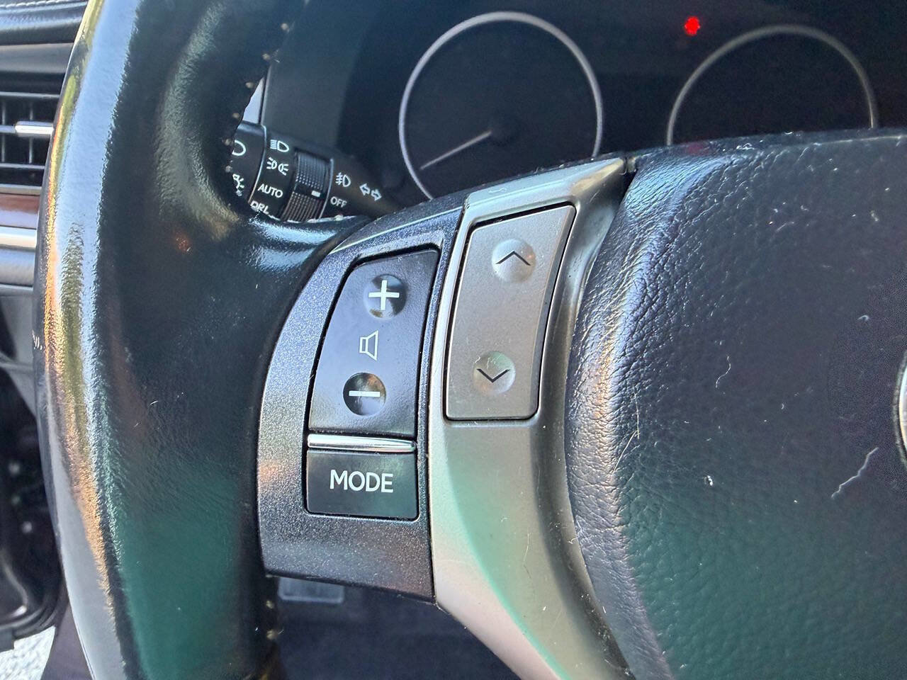 Used 2013 Lexus ES 350 FWD image 29