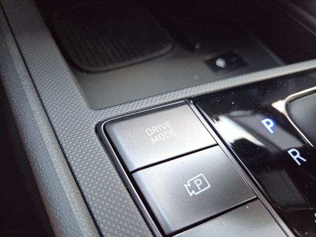 New 2026 Hyundai Elantra SEL FWD image 31