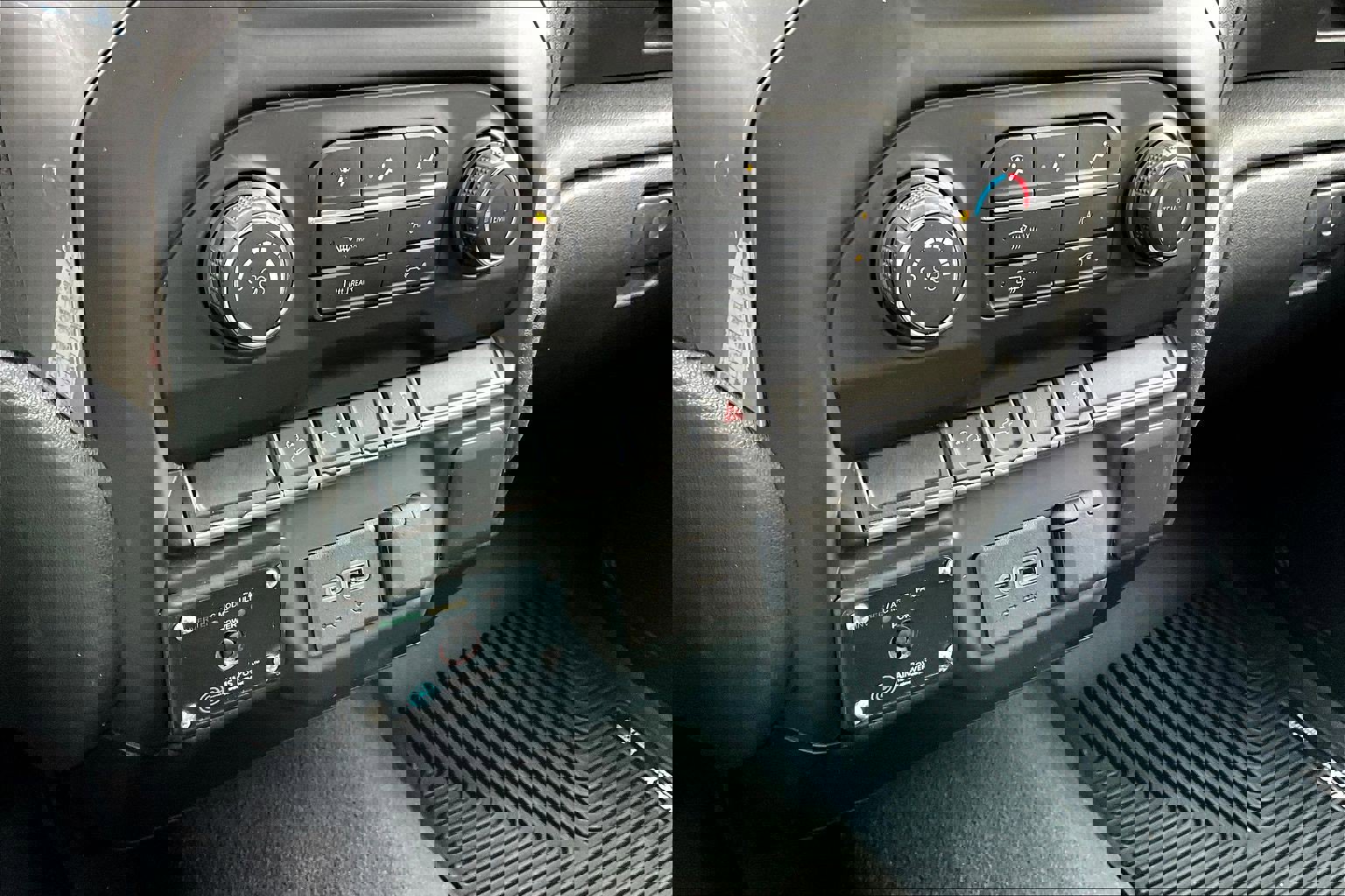 Used 2021 Chevrolet Silverado 1500 Custom Trail Boss image 22