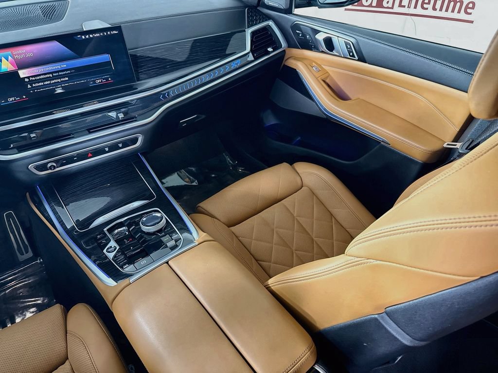 Used 2023 BMW X7 xDrive40i w/ Executive Package AWD/4WD image 26
