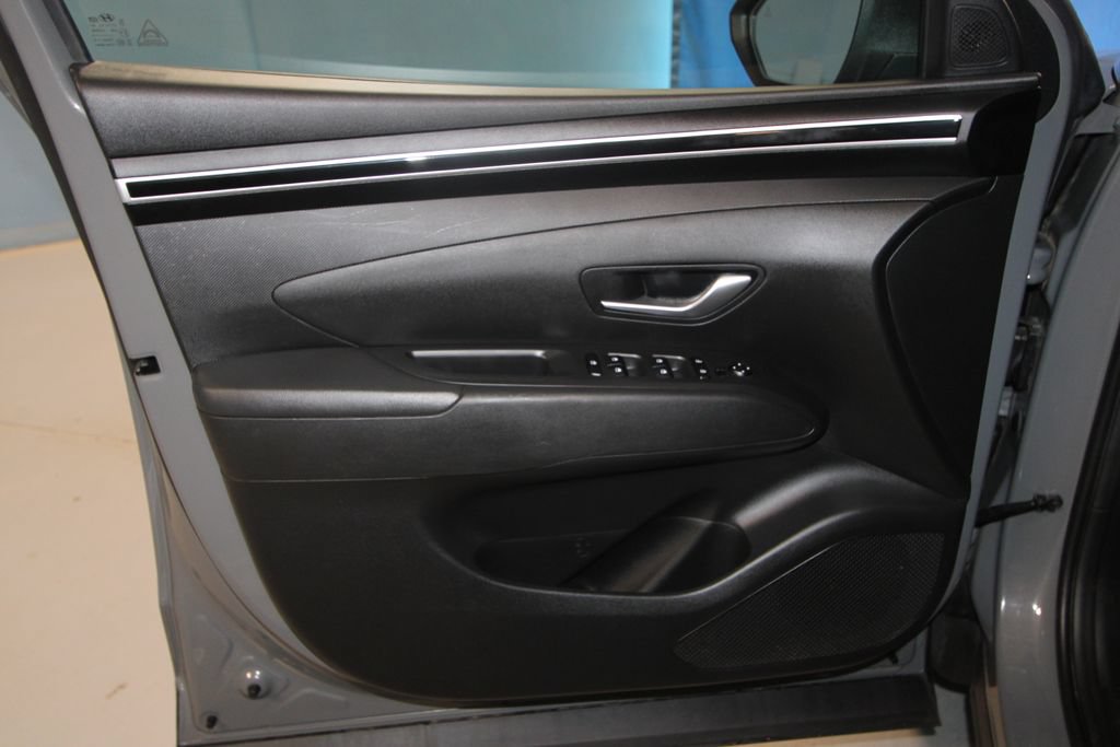 Used 2022 Hyundai Santa Cruz SEL AWD/4WD image 5