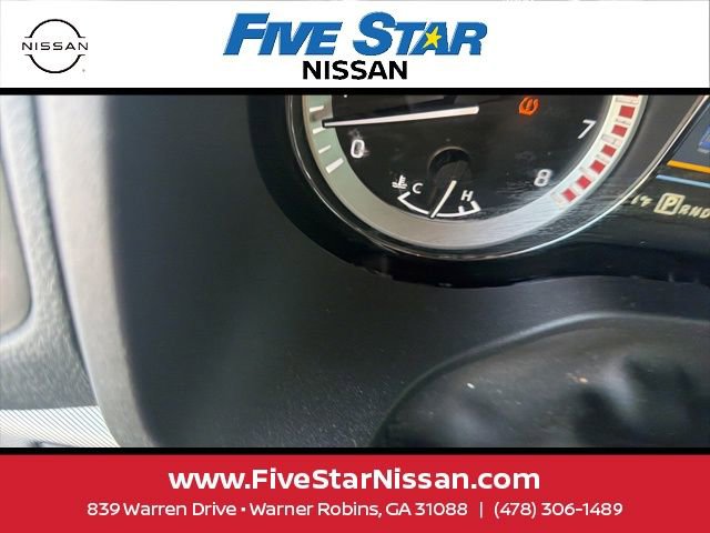 Used 2019 Nissan Titan PRO-4X w/ Pro-4x Convenience Package AWD/4WD image 18