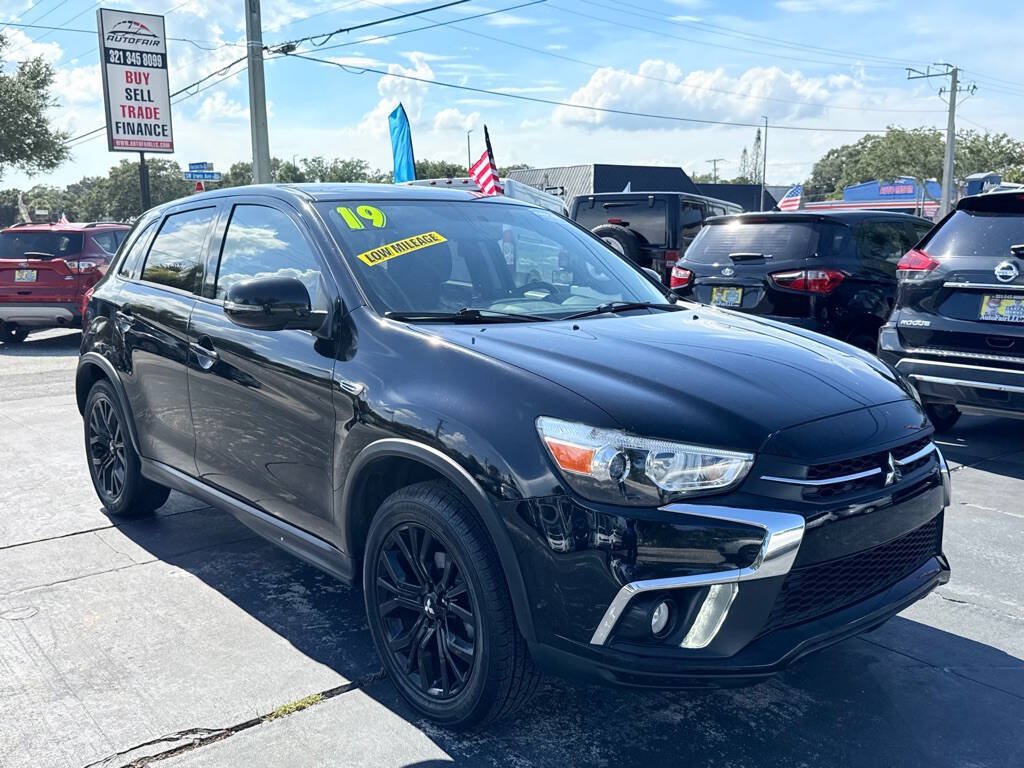 Used 2019 Mitsubishi Outlander Sport LE FWD image 1