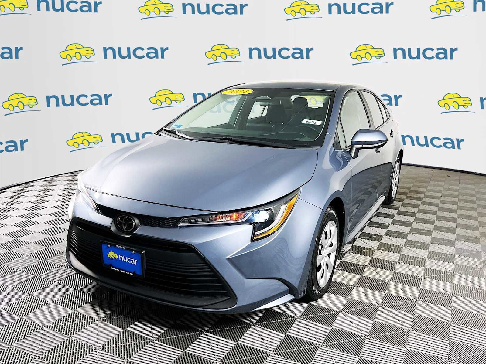 Used 2024 Toyota Corolla LE image 3