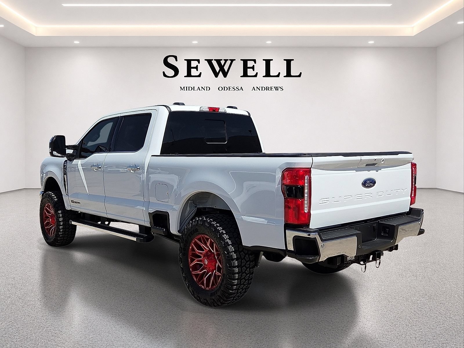 Used 2025 Ford F250 Lariat w/ Chrome Package AWD/4WD image 3