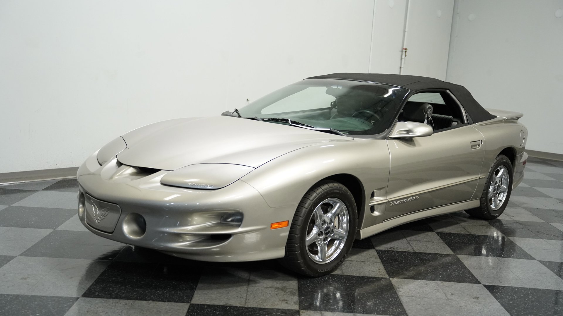 Used 1999 Pontiac Firebird Trans Am image 5