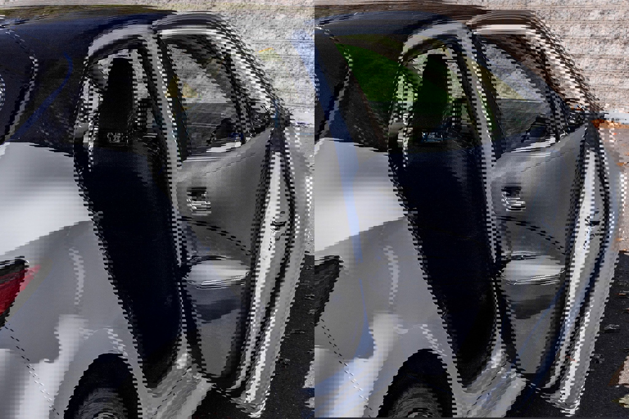 Used 2025 Toyota Corolla XSE image 17