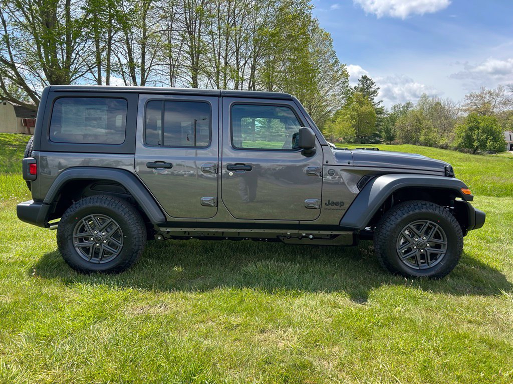 New 2026 Jeep Wrangler Unlimited Sport w/ Convenience Group AWD/4WD image 2