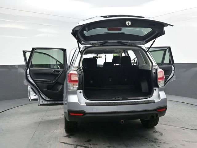 Used 2018 Subaru Forester 2.5i Premium w/ All-Weather Package AWD/4WD image 37