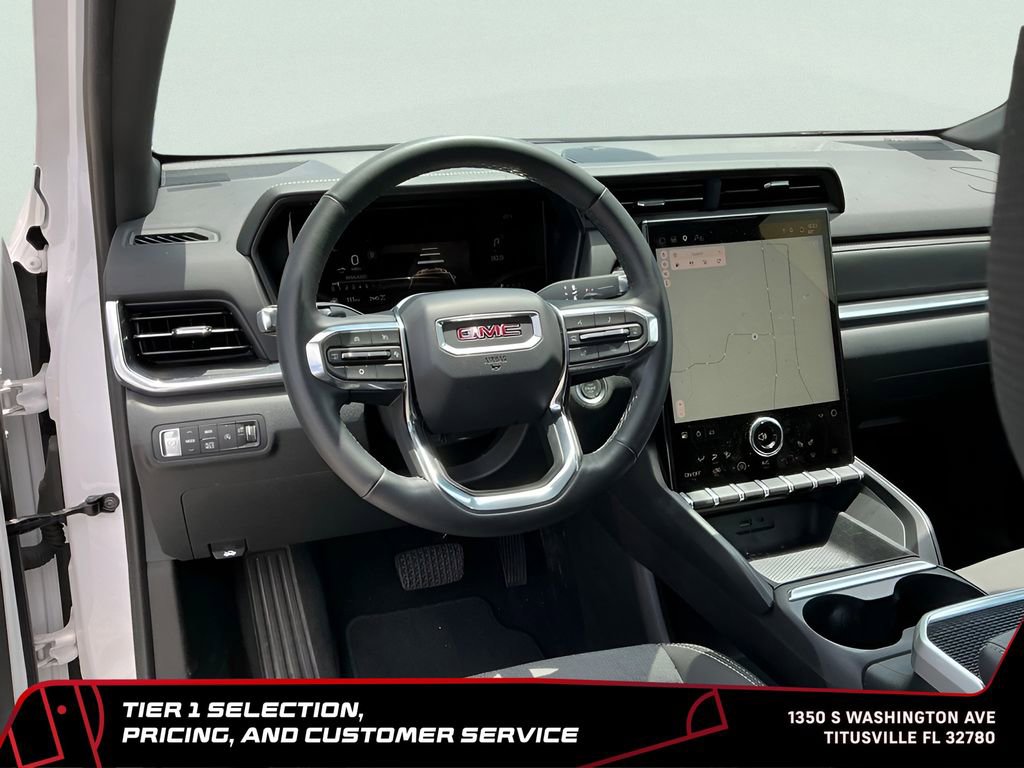 Used 2025 GMC Terrain Elevation AWD/4WD image 16